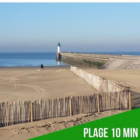 Les Lumieres Du Phare Apartment Calais Exterior photo